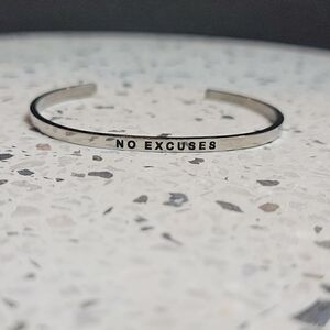MANTRABAND 'No Excuses'